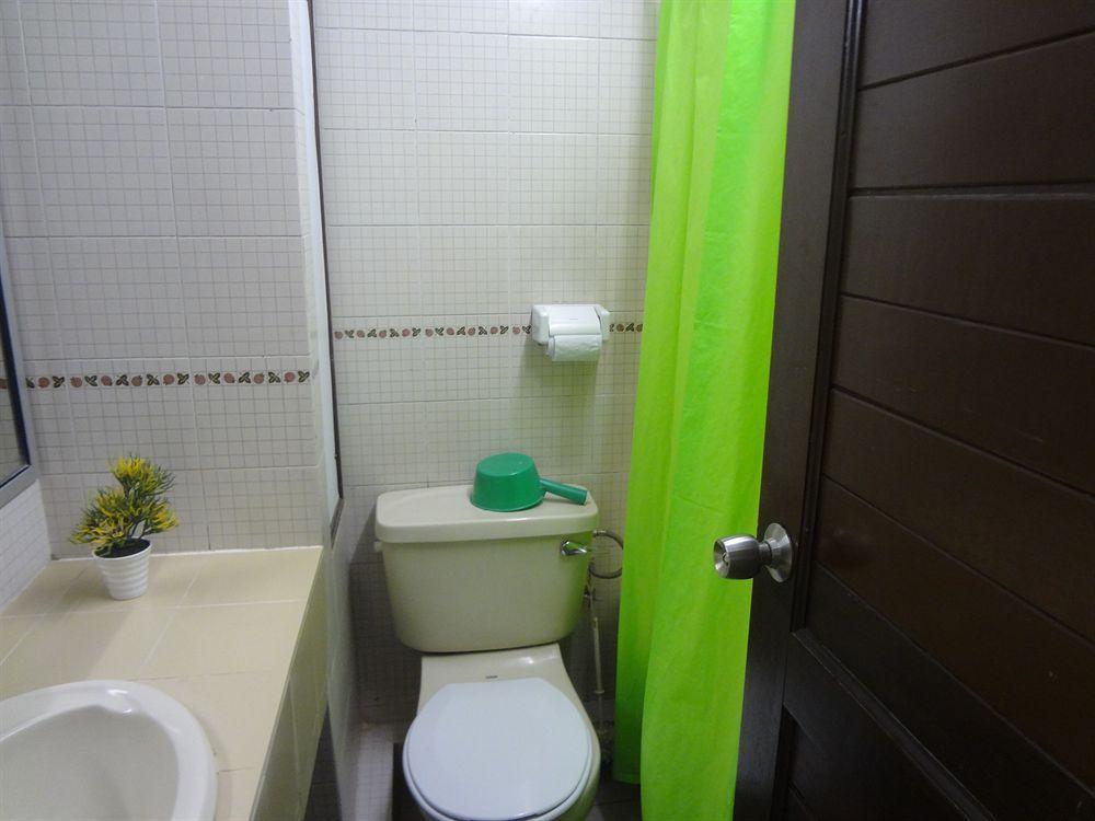 Fata Garden Hotel By Place2Stay Kuching Exterior photo